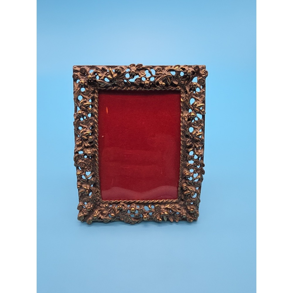 Vintage Small Ornate Brass Easel Back 2.5" x 3.5" Picture Frame